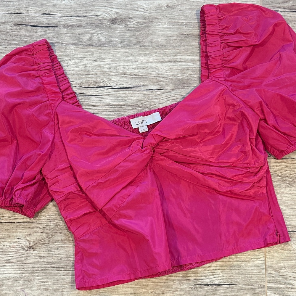 LOFT Fuchsia Puff Sleeve Blouse- NWOT